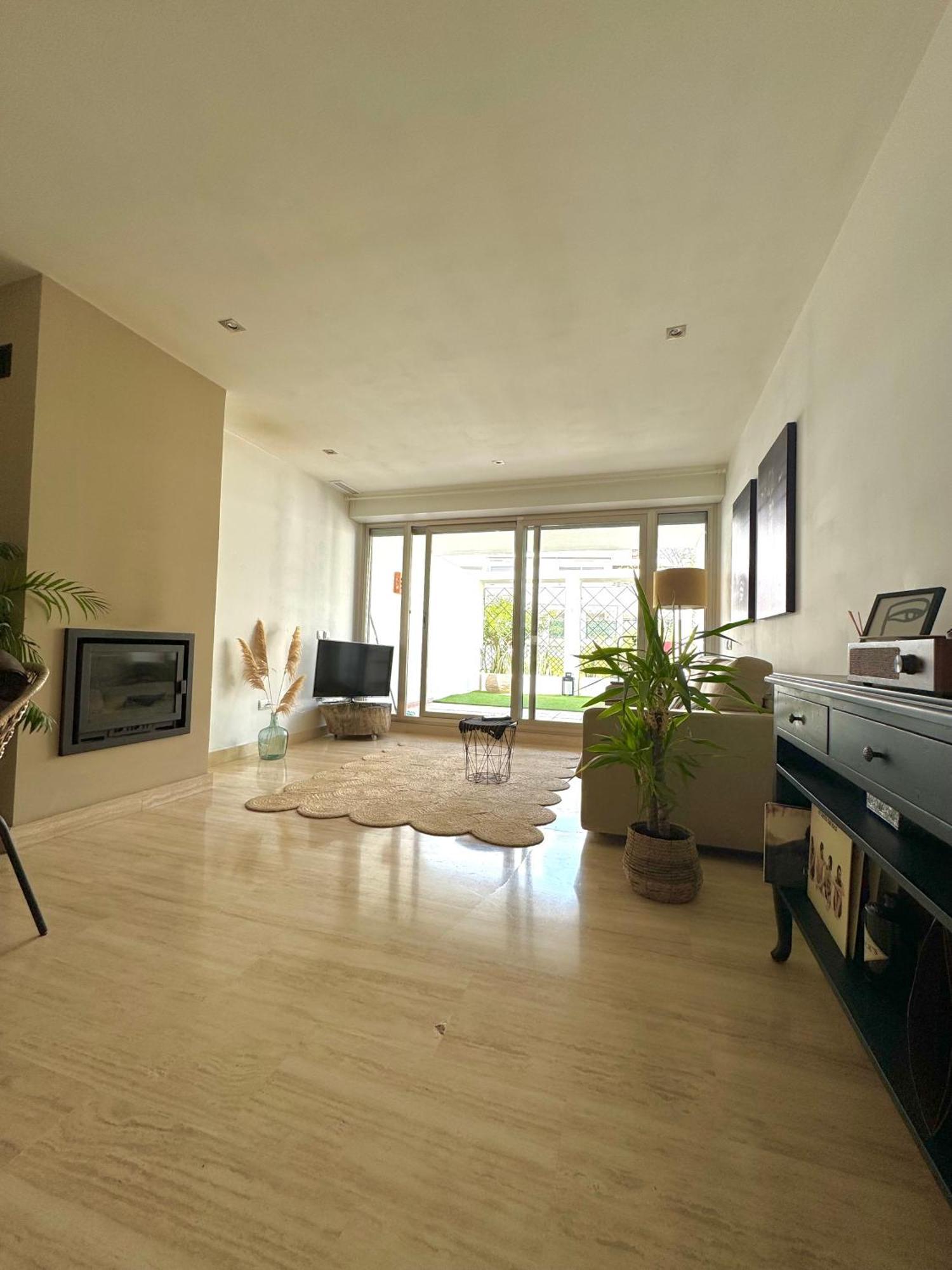Apartment Vitania *
